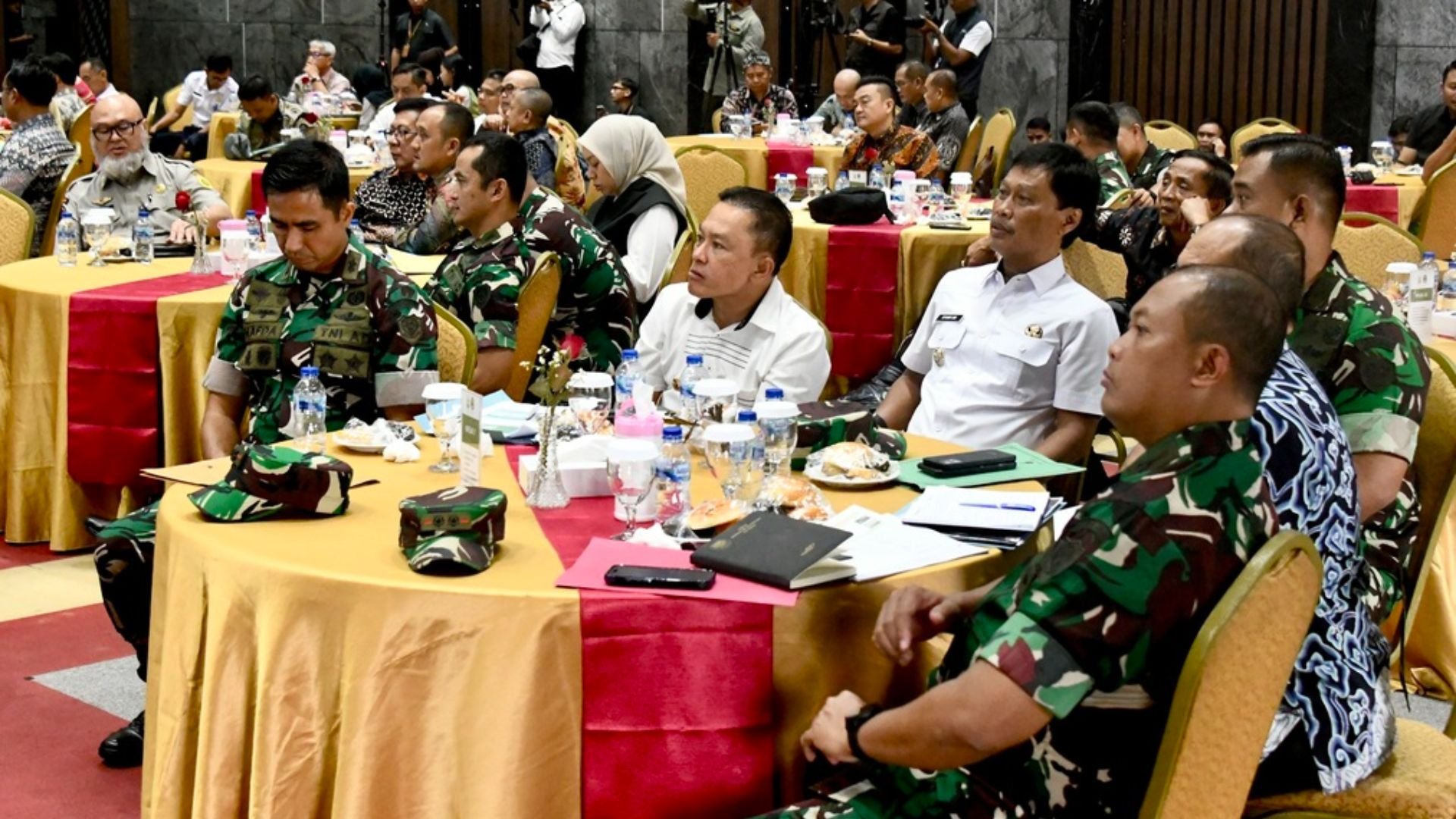 Wali Kota Hadiri Rakor TNI AD- Pemprov Jabar, Satukan Langkah Atasi Sampah dan Antisipasi Kemarau Panjang