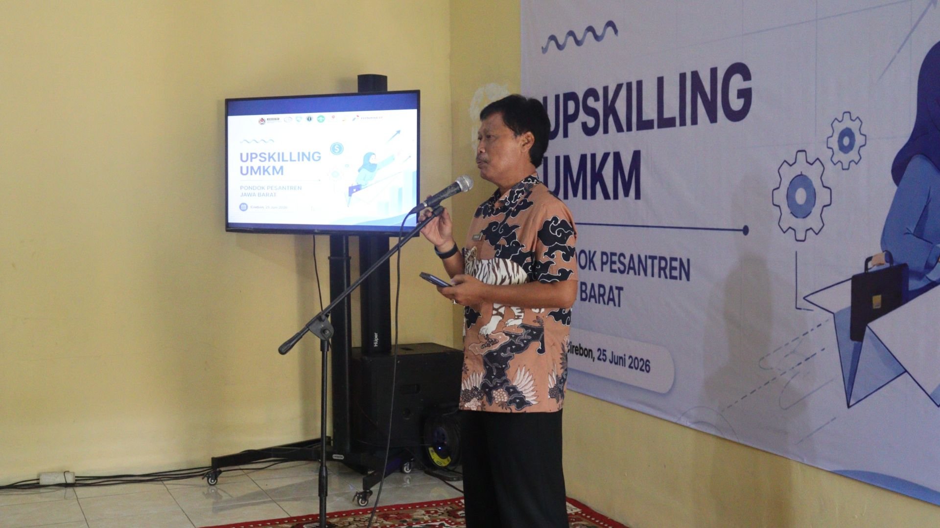UMKM Pesantren Didorong Naik Kelas, Wali Kota Apresiasi Kolaborasi Penguatan Kemandirian Ekonomi Santri