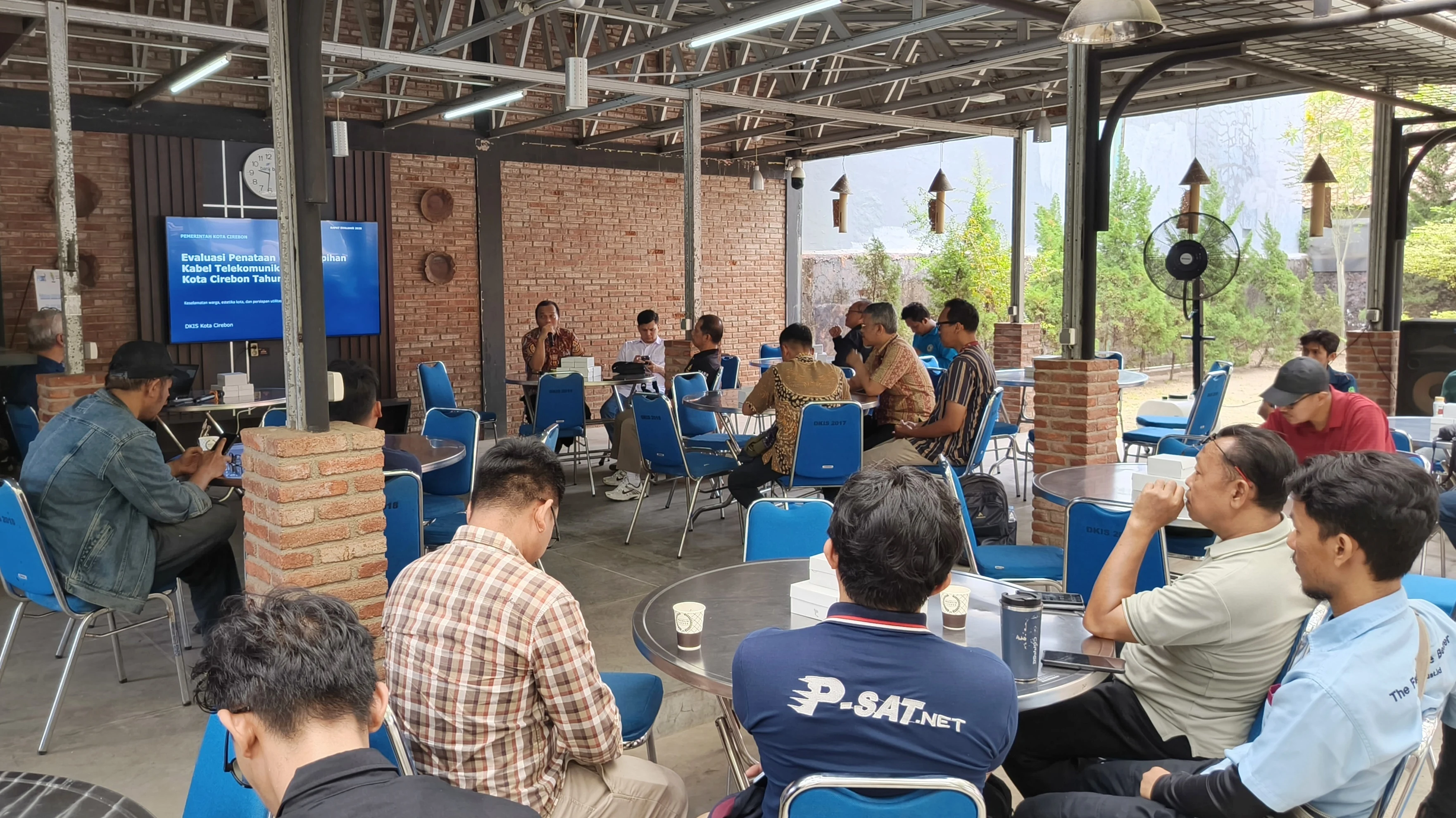 DKIS Evaluasi Penataan dan Perapihan Kabel Telekomunikasi, 72 Persen Ruas Jalan Telah Ditangani