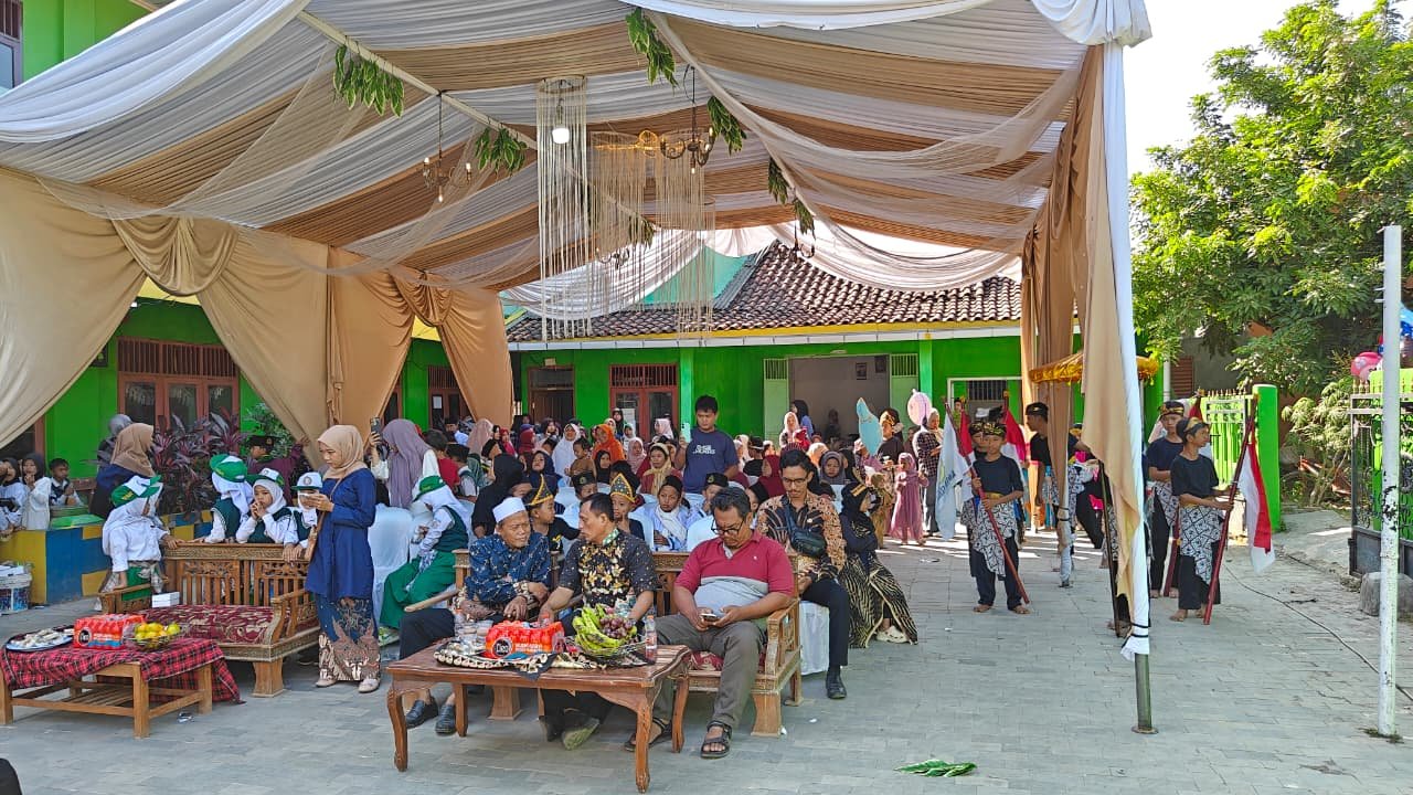 Akhirussanah ke-XX Wisuda Tahfidz ke-III Darul Ulum