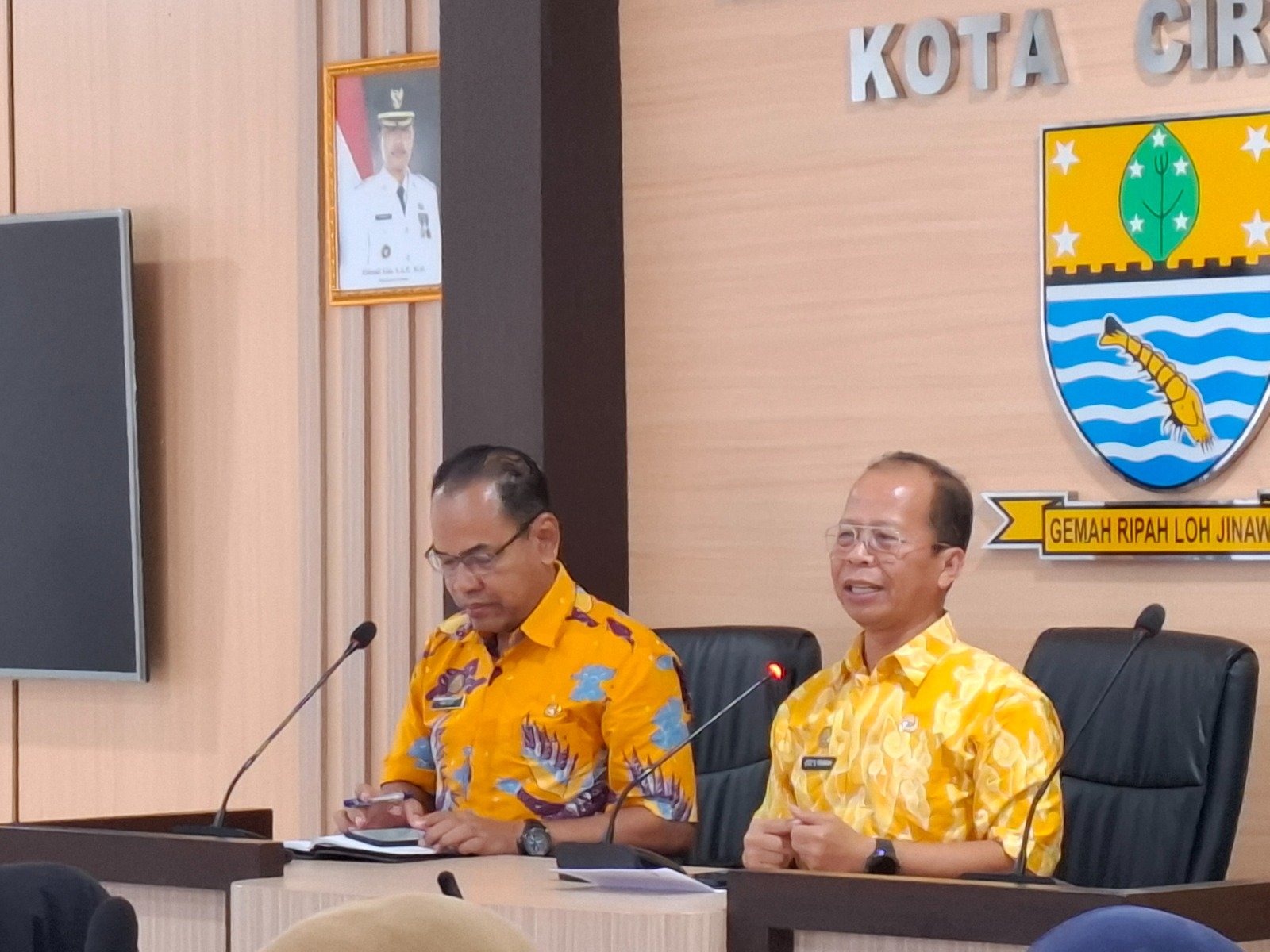 Briefing Staff Evaluasi Kinerja Inspektorat Daerah Kota Cirebon