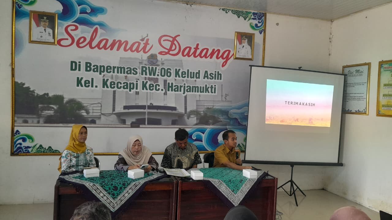 Sosialisasi Pengelolaan Bank Sampah di RW 06 Kelud Asih