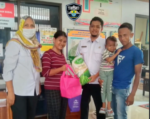 Penyerahan Bantuan Stimulan Pemberian Makanan Tambahan